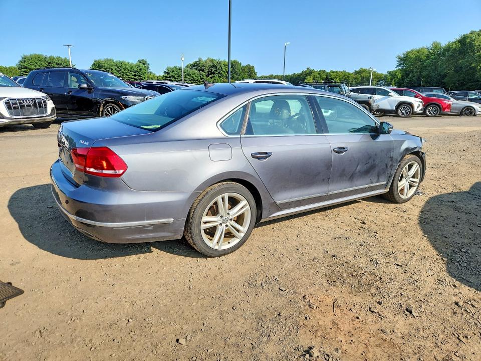 2015 Volkswagen Passat VIN 1VWBT7A35FC010321 COPART salvage auction — FRONT END, Ct - Certificate Of Title (P), sold $1,900 on 2026-08-07 (photo 3)