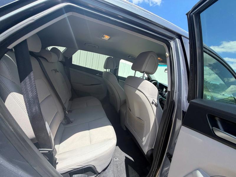 2018 Hyundai Tucson VIN KM8J33A4XJU598151 COPART salvage auction — MINOR DENT/SCRATCHES, Tx - Certificate Of Title (P), sold $1,150 on 2026-07-08 (photo 6)