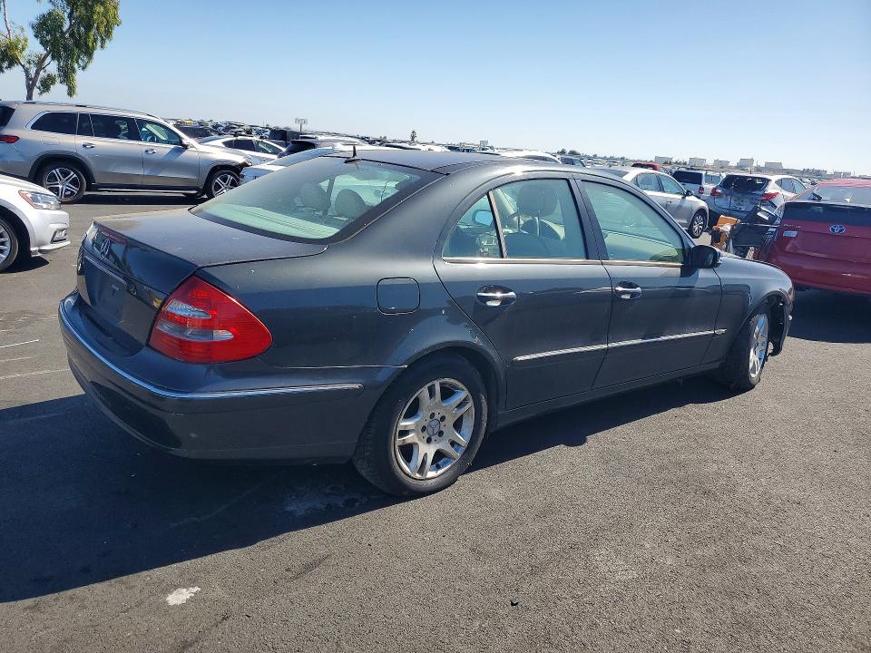 2004 Mercedes-benz E-klasse VIN WDBUF65J34A524813 COPART salvage auction — FRONT END, Ca - Dis/Dlr/Exp Clean W/Salv Hist, sold $250 on 2026-07-13 (photo 3)