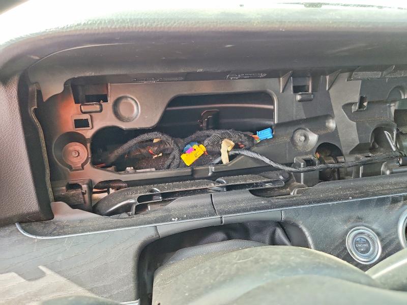 2020 Mercedes-benz E-klasse VIN WDDZF8DB2LA700784 COPART salvage auction — MECHANICAL, Fl - Certificate Of Title (P), sold $4,800 on 2026-07-28 (photo 9)