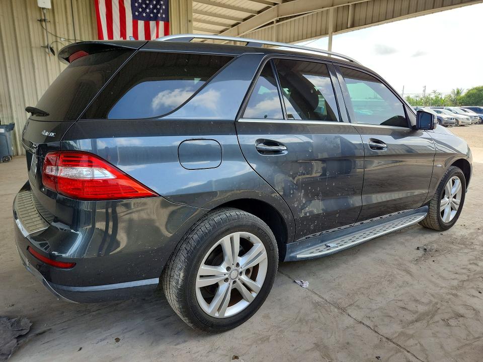 2012 Mercedes-benz M-klasse VIN 4JGDA5HB6CA068783 COPART salvage auction — MINOR DENT/SCRATCHES, Fl - Certificate Of Title (P), sold $925 on 2026-07-18 (photo 3)