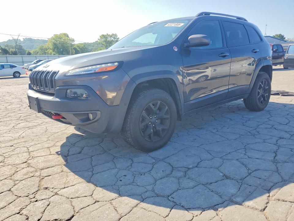 2015 Jeep Cherokee VIN 1C4PJMBSXFW626744 COPART salvage auction — MINOR DENT/SCRATCHES, TN - CERTIFICATE OF TITLE, sold $750 on 2026-08-03 (photo 1)