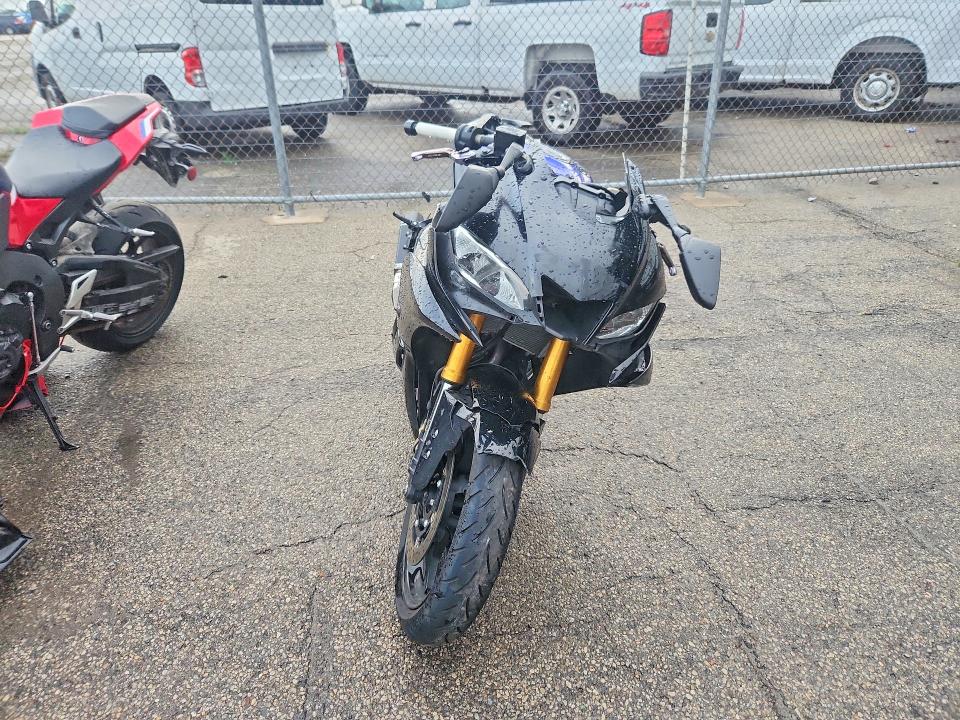 2020 Yamaha Yzfr3 VIN MH3RH18Y1LK003564 COPART salvage auction — FRONT END, OH - CERT OF TITLE-SALVAGE, sold $875 on 2026-07-16 (photo 2)