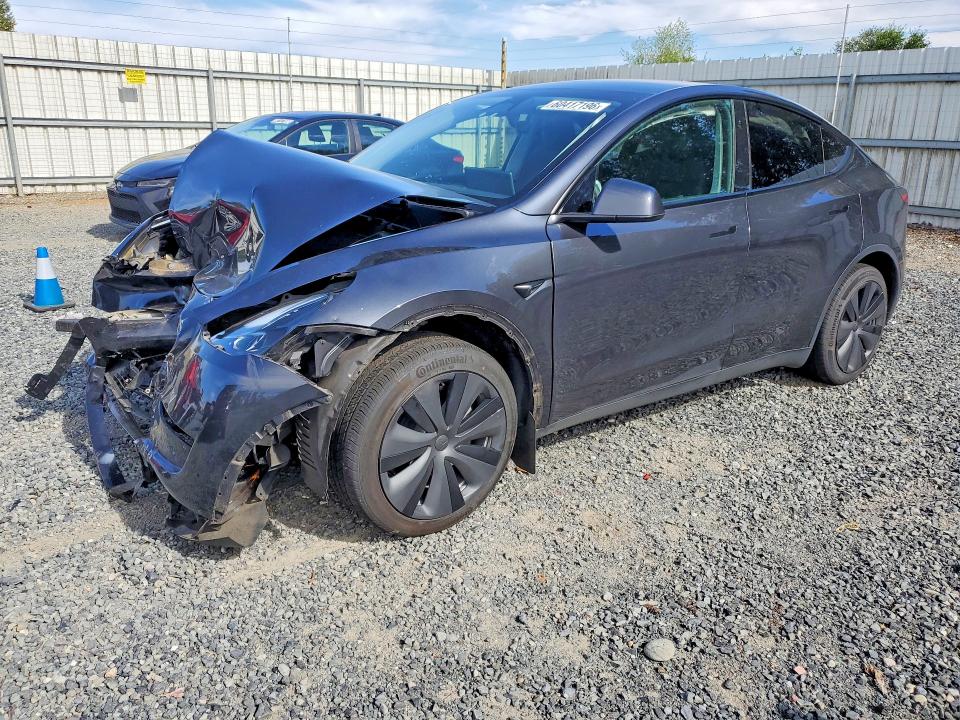 2024 Tesla Model y VIN 7SAYGDED2RF053608 COPART salvage auction — FRONT END, WA - BILL OF SALE, sold $8,900 on 2026-07-27 (photo 1)