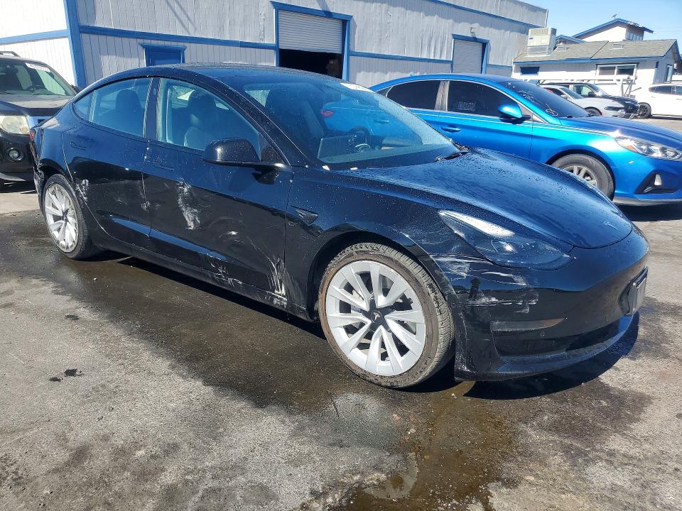 2022 Tesla Model 3 VIN 5YJ3E1EB8NF305124 COPART salvage auction — REAR END, Nv - Salvage Title, sold $5,900 on 2026-07-27 (photo 4)