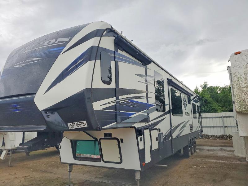 2018 Kutb VIN 4YDF42935JF810842 COPART salvage auction — WATER/FLOOD, FL - CERT OF TITLE-SLVG REBLD FLOOD, sold $15 on 2026-09-18 (photo 2)