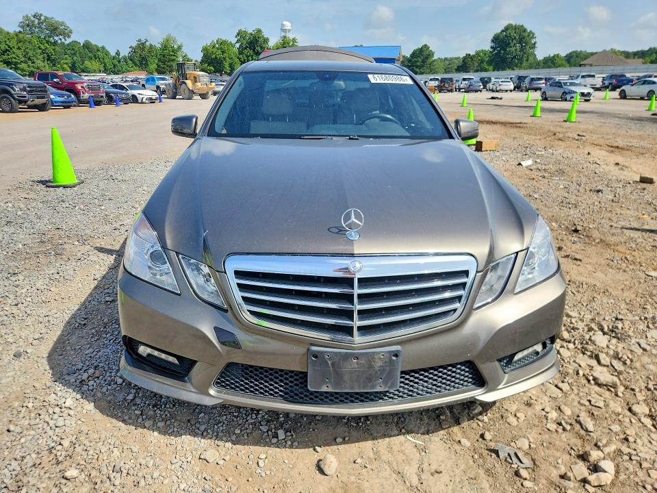 2011 Mercedes-benz E-klasse VIN WDDHF5GB0BA373547 COPART salvage auction — REAR END, Ms - Cert Of Title-Salvaged, sold $500 on 2026-08-14 (photo 5)