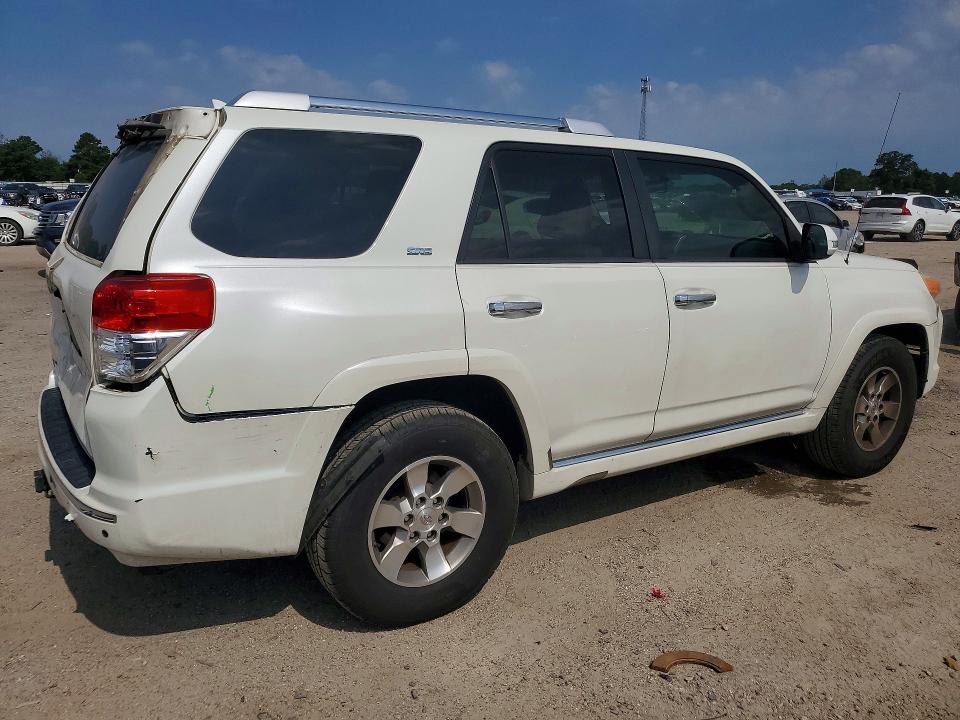 2011 Toyota 4runner VIN JTEZU5JR6B5029977 COPART salvage auction — REAR END, Fl - Cert Of Title Slvg Rebuildable, sold $1,600 on 2026-07-30 (photo 3)