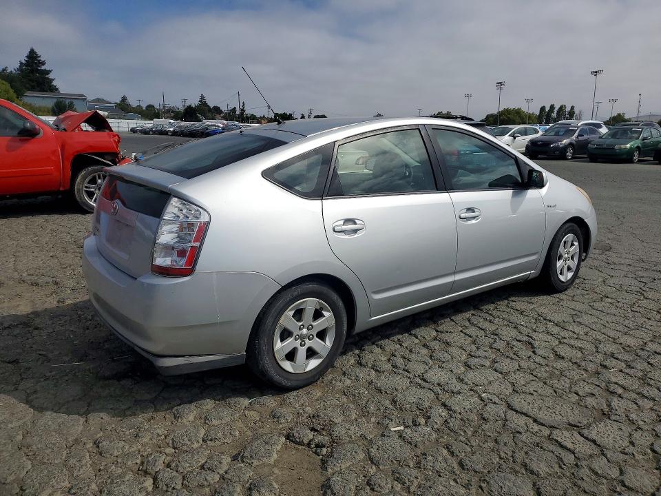 2008 Toyota Prius VIN JTDKB20U983302558 COPART salvage auction — VANDALISM, CA - SALVAGE CERTIFICATE, sold $1,850 on 2026-07-10 (photo 3)