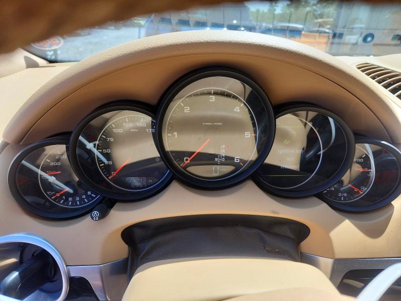 2013 Porsche Cayenne VIN WP1AF2A26DLA37880 COPART salvage auction — Burn Engine, Al - Cert Of Title-Salvage Title, sold $1,650 on 2026-08-17 (photo 9)