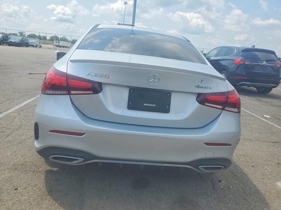 2022 Mercedes-benz A-klasse VIN W1K3G4FB9NJ369567 COPART salvage auction — NORMAL WEAR, Salvage Title, sold $9,900 on 2026-08-21 (photo 6)