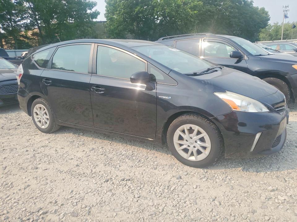 2014 Toyota Prius VIN JTDZN3EU3EJ003451 COPART salvage auction — MINOR DENT/SCRATCHES, MA - CERTIFICATE OF TITLE, sold $3,150 on 2026-07-30 (photo 4)