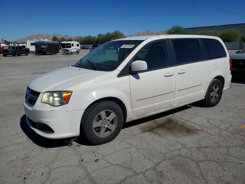 2013 Dodge Caravan VIN 2C4RDGCG8DR523713 COPART salvage auction — FRONT END, Nv - Certificate Of Title, sold $500 on 2026-09-10 (photo 1)