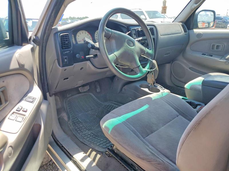 2002 Toyota Tacoma VIN 5TESN92N42Z005292 COPART salvage auction — SIDE, TX - SALVAGE VEHICLE TITLE, sold $275 on 2026-07-27 (photo 8)