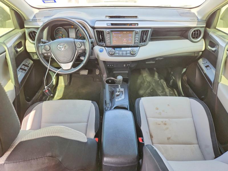 2018 Toyota Rav 4 VIN JTMRJREV9JD158926 COPART salvage auction — REAR END, Salvage Title, sold $550 on 2026-07-23 (photo 8)