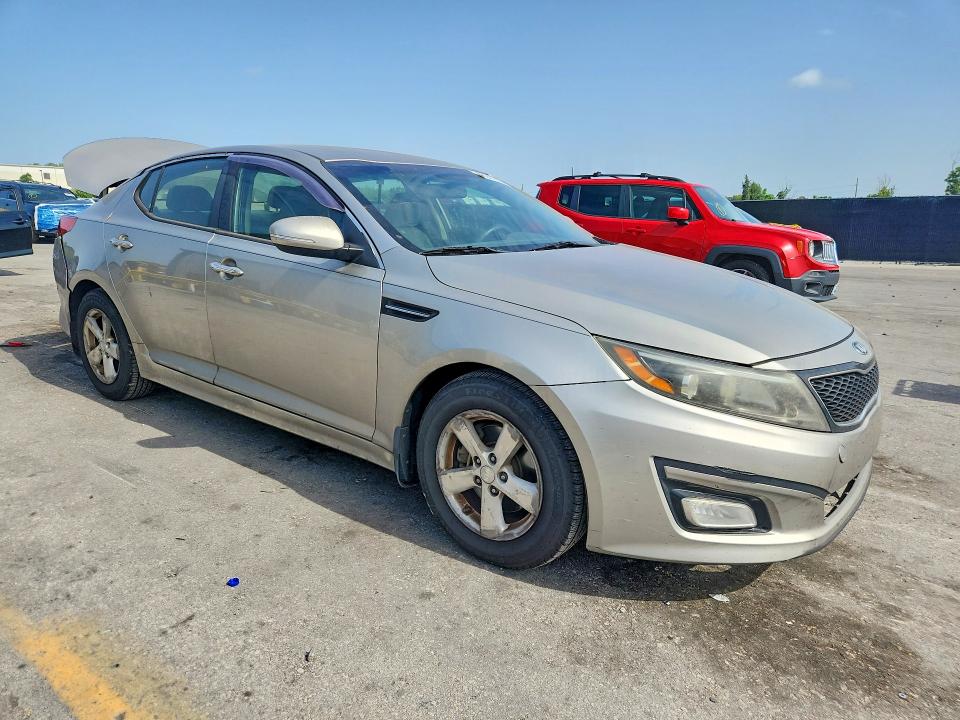 2015 Kia Optima VIN KNAGM4A71F5546322 COPART salvage auction — REAR END, Fl - Cert Of Title Slvg Rebuildable, sold $650 on 2026-07-28 (photo 4)