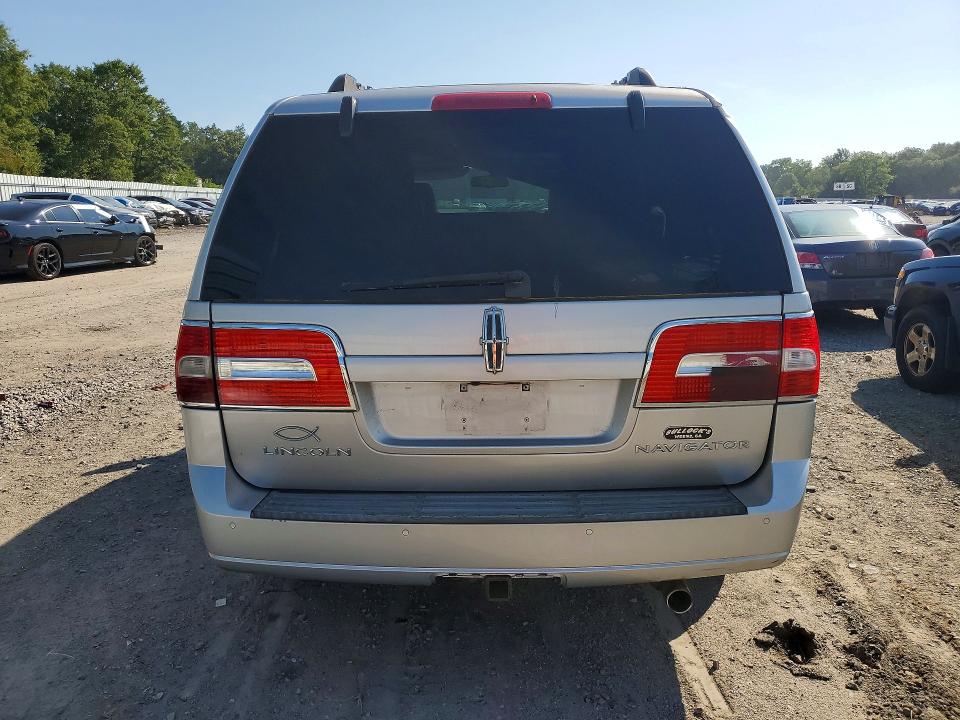 2011 Lincoln Navigator VIN 5LMJJ2J51BEJ06284 COPART salvage auction — MECHANICAL, Ga - Certificate Of Title, sold $300 on 2026-07-28 (photo 6)