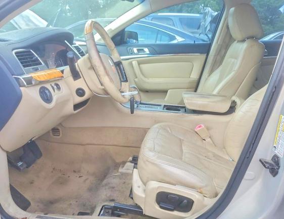 2009 Lincoln Mks VIN 1LNHM93R19G614139 COPART salvage auction — FRONT END, GA - CERT OF TITLE-SALVAGE (P), sold $250 on 2026-07-10 (photo 7)