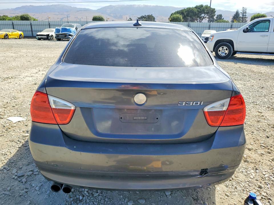 2006 BMW 3er VIN WBAVB33556KR75399 COPART salvage auction — FRONT END, Ca - Salvage Certificate, sold $450 on 2026-07-14 (photo 6)