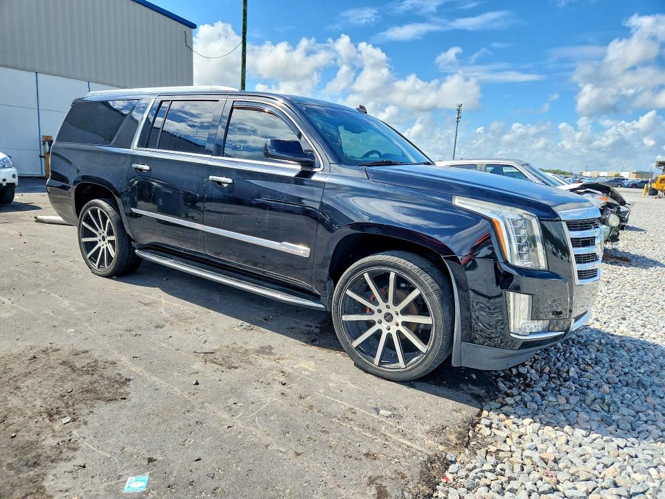 2015 Cadillac Escalade VIN 1GYS3HKJ0FR178879 COPART salvage auction — MINOR DENT/SCRATCHES, Fl - Certificate Of Title (P), sold $5,400 on 2026-07-23 (photo 4)