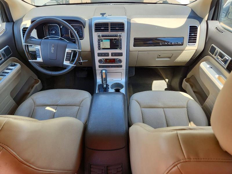 2010 Lincoln Mkx VIN 2LMDJ8JC6ABJ00366 COPART salvage auction — REAR END, Ab - Bos - Salvage, sold $2,400 on 2026-07-09 (photo 8)