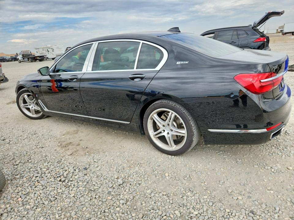 2018 BMW 7er VIN WBA7J2C52JG938408 COPART salvage auction — HAIL, Co - Certificate Of Title, sold $12,000 on 2026-08-13 (photo 2)