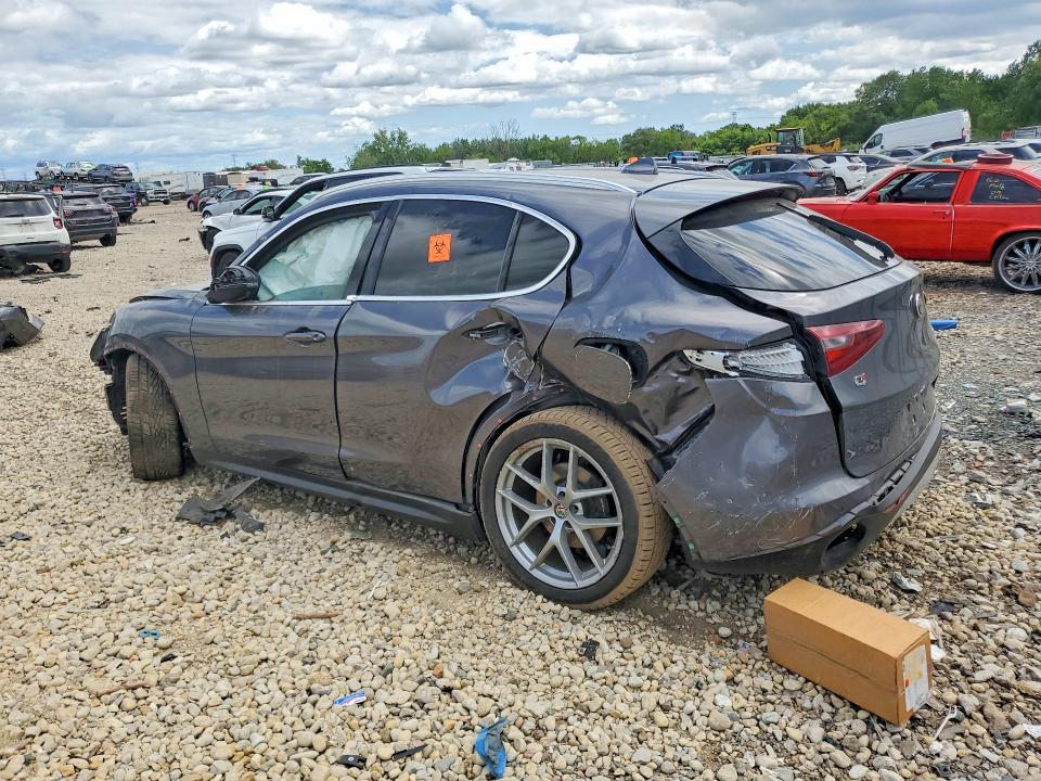 2018 Alfa romeo Stelvio VIN ZASFAKAN1J7B73748 COPART salvage auction — ALL OVER, Il - Salvage Certificate, sold $375 on 2026-09-16 (photo 2)
