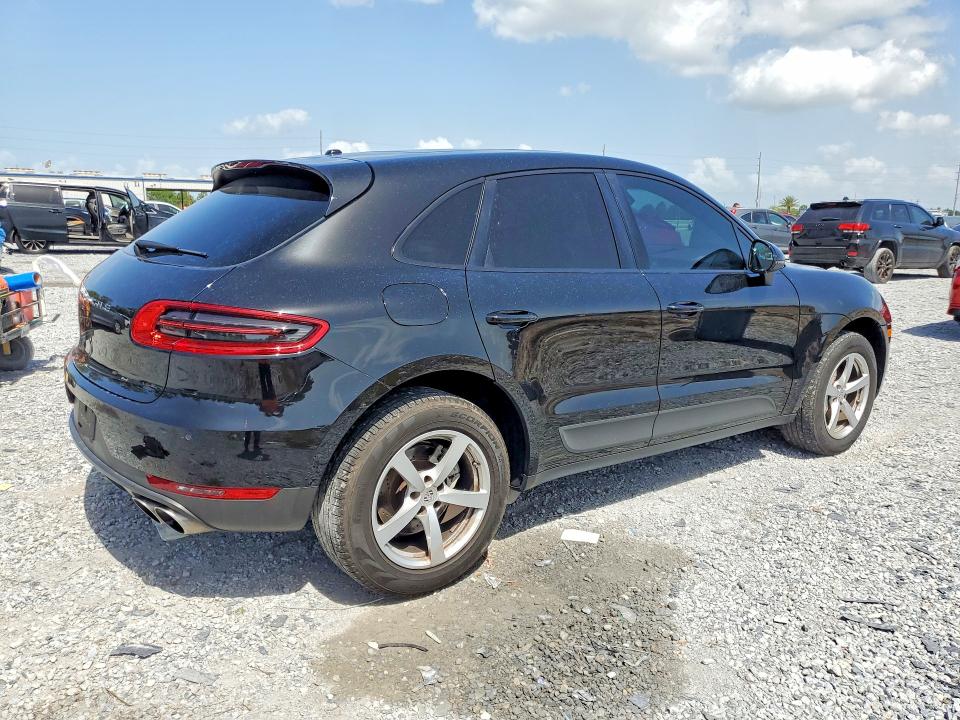 2015 Porsche Macan VIN WP1AB2A54FLB43530 COPART salvage auction — MINOR DENT/SCRATCHES, Fl - Certificate Of Title, sold $6,600 on 2026-07-24 (photo 3)