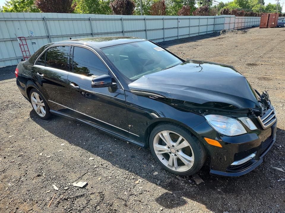 2013 Mercedes-benz E-klasse VIN WDDHF8JB7DA727903 COPART salvage auction — FRONT END, CT - CERT OF TITLE-SALVAGE, sold $1,250 on 2026-07-31 (photo 4)