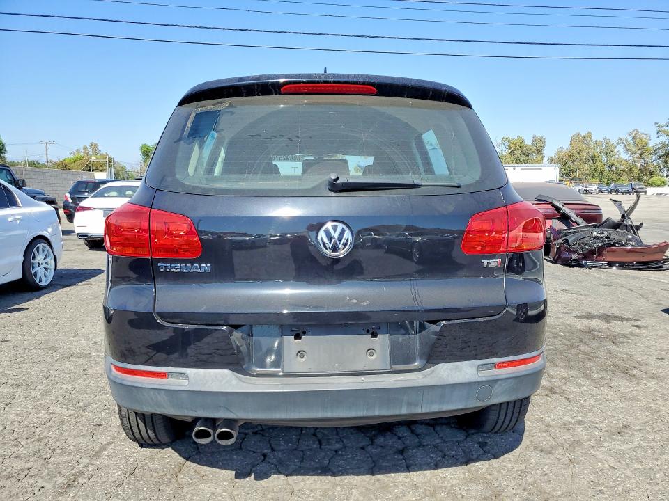 2016 Volkswagen Tiguan VIN WVGAV7AX8GW518970 COPART salvage auction — MINOR DENT/SCRATCHES, Ca - Dis/Dlr/Exp Only Clean Title (P), sold $1,300 on 2026-07-30 (photo 6)