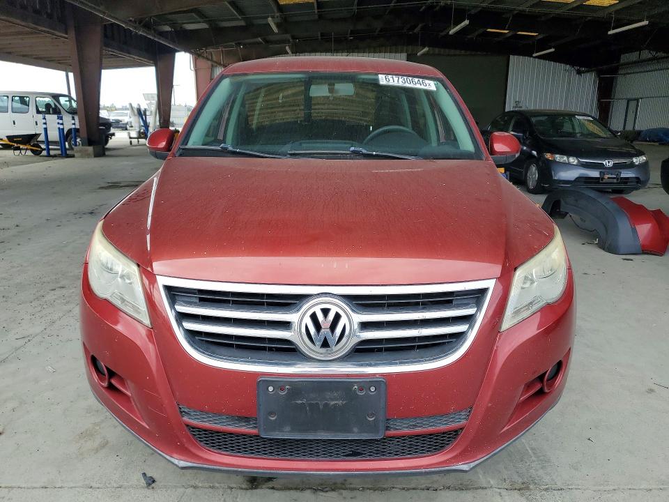 2011 Volkswagen Tiguan VIN WVGAV7AX5BW000436 COPART salvage auction — SIDE, CA - SALVAGE CERTIFICATE, sold $350 on 2026-08-03 (photo 5)