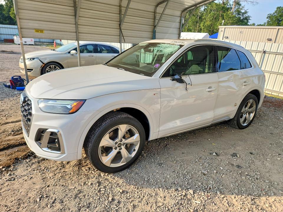 2022 Audi Q5 VIN WA1EAAFY2N2127523 — COPART salvage auction photo