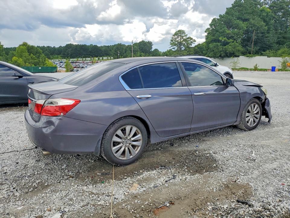 2014 Honda Accord VIN 1HGCR2F55EA109414 COPART salvage auction — FRONT END, Salvage Title, sold $1,100 on 2026-08-03 (photo 3)