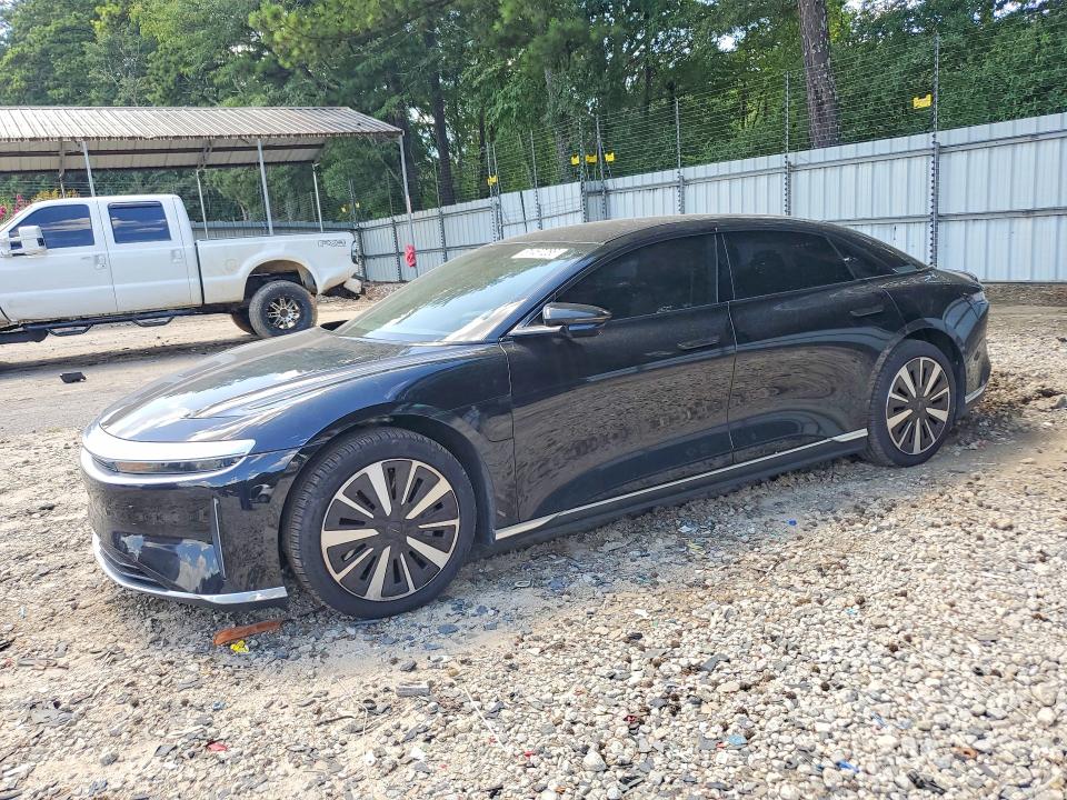 2025 Lucid Air VIN 50EA1PGA4SA009589 — COPART salvage auction photo