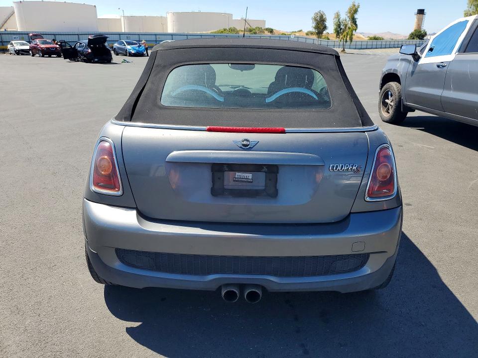 2009 Mini Cooper VIN WMWMS33529TY50239 COPART salvage auction — FRONT END, CA - SALVAGE CERTIFICATE, sold $775 on 2026-07-27 (photo 6)