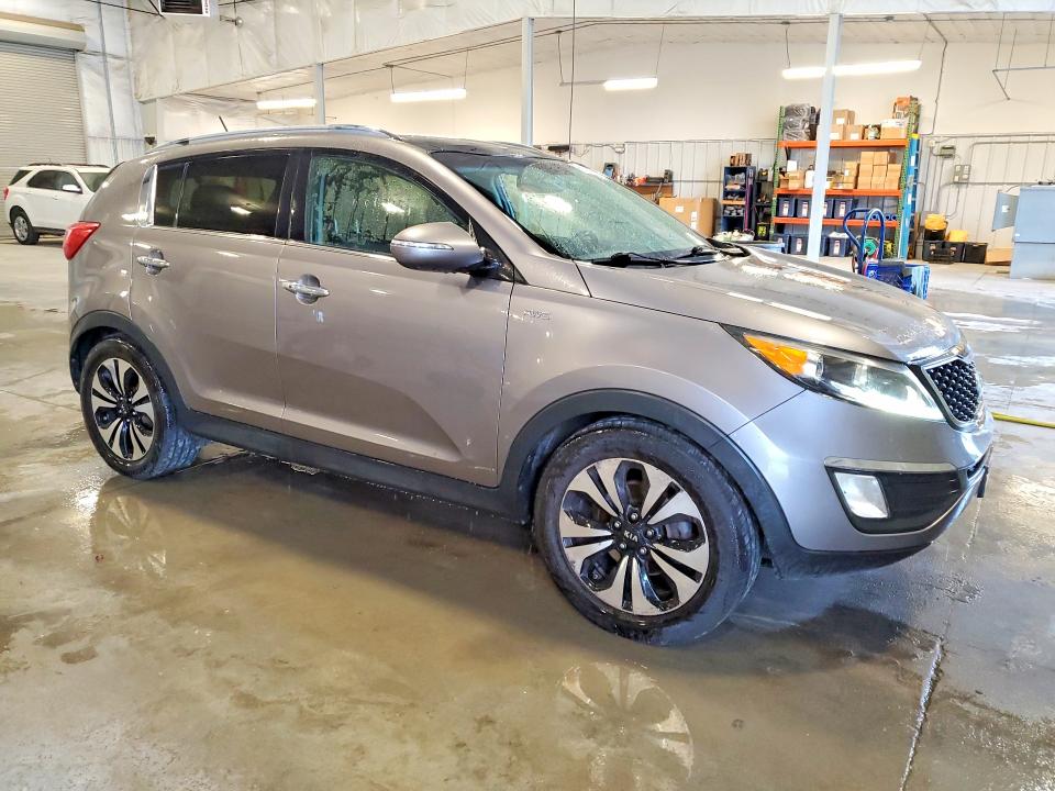 2011 Kia Sportage VIN KNDPCCA69B7151326 COPART salvage auction — MECHANICAL, MN - CERTIFICATE OF TITLE, sold $825 on 2026-07-27 (photo 4)
