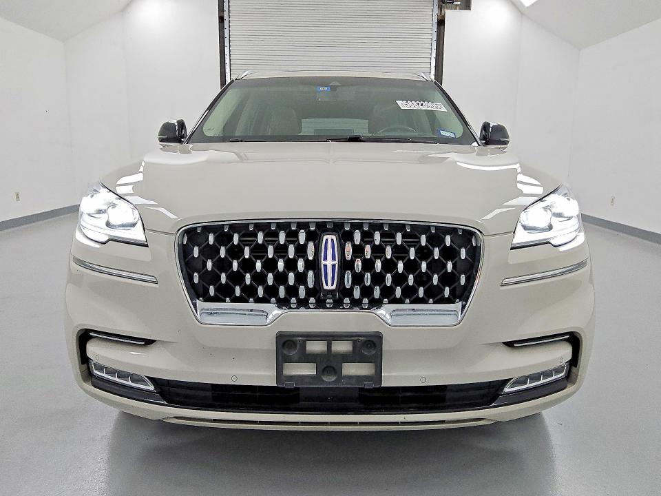 2023 Lincoln Aviator VIN 5LMYJ8XY1PNL01747 COPART salvage auction — REAR END, TX - CERTIFICATE OF TITLE, sold $29,250 on 2026-07-16 (photo 5)