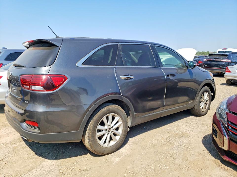 2020 Kia Sorento VIN 5XYPGDA58LG618841 COPART salvage auction — NORMAL WEAR, Il - Certificate Of Title, sold $3,250 on 2026-07-23 (photo 3)