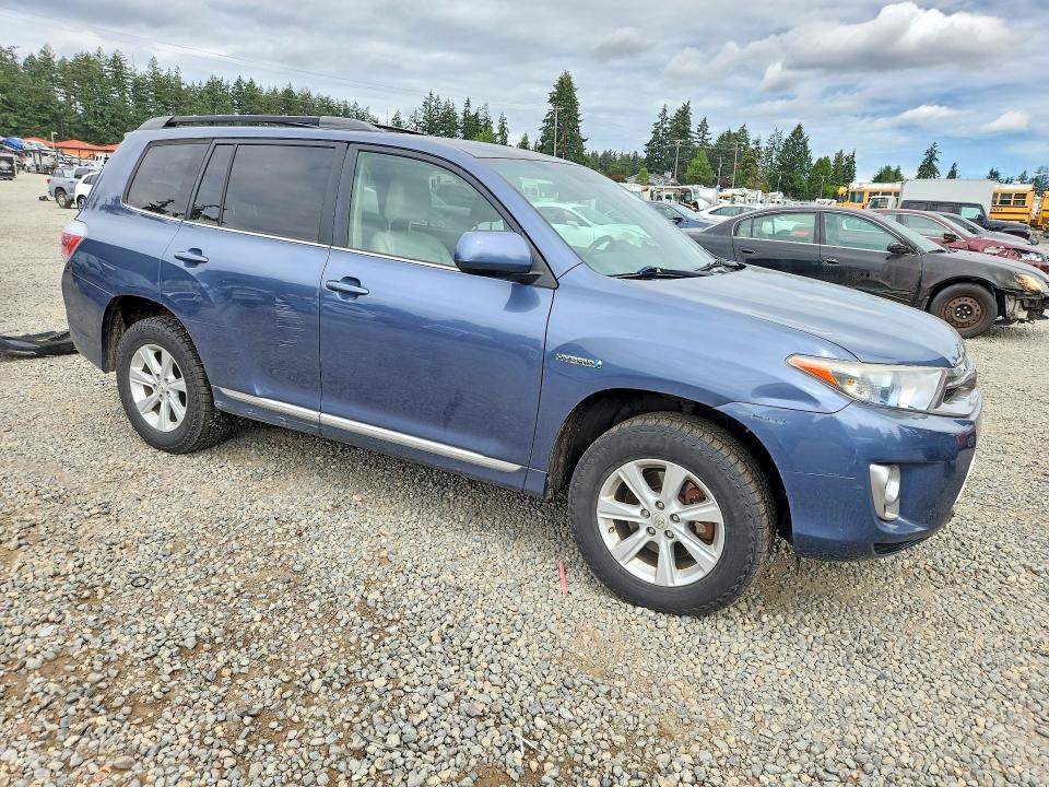 2011 Toyota Highlander VIN JTEBC3EH5B2000790 COPART salvage auction — FRONT END, Wa - Bill Of Sale, sold $2,150 on 2026-07-31 (photo 4)