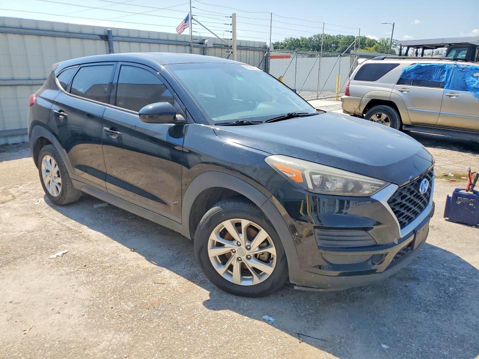 2019 Hyundai Tucson VIN KM8J23A43KU935229 COPART salvage auction — NORMAL WEAR, FL - CERTIFICATE OF TITLE, sold $2,800 on 2026-07-30 (photo 4)