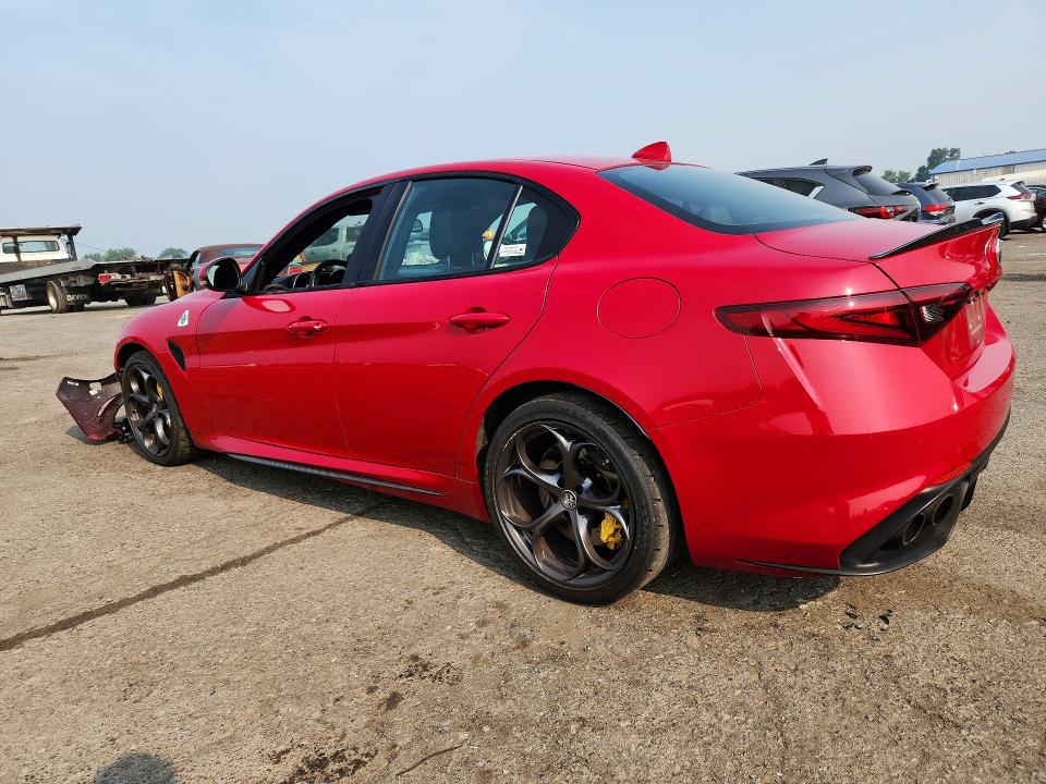 2018 Alfa romeo Giulia VIN ZARFAEAV9J7592849 COPART salvage auction — FRONT END, PA - CERTIFICATE OF SALVAGE, sold $7,400 on 2026-07-24 (photo 2)