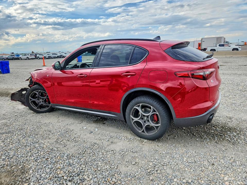 2022 Alfa romeo Stelvio VIN ZASPAKBN2N7D37744 COPART salvage auction — FRONT END, Co - Public - Salvage Title, sold $9,700 on 2026-08-04 (photo 2)