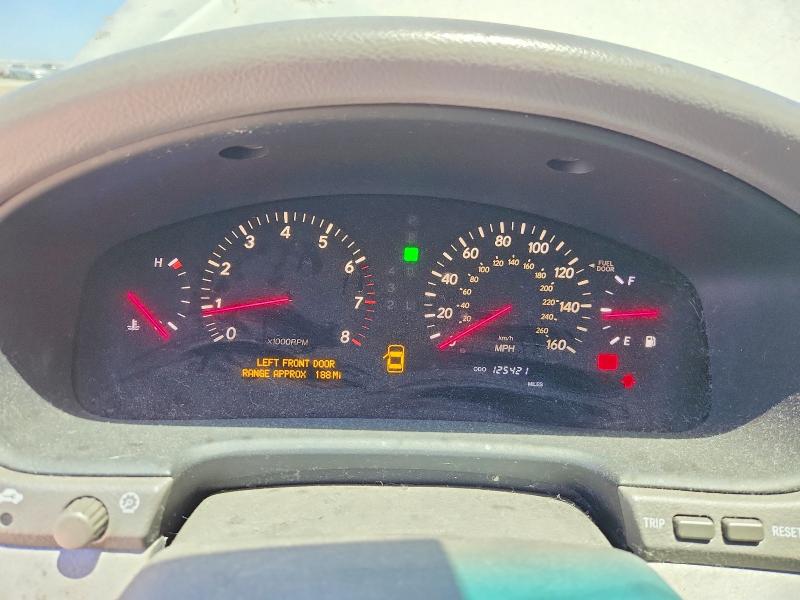 2002 Lexus Ls 430 VIN JTHBN30F420082235 COPART salvage auction — FRONT END, Ca - Dis/Dlr/Exp Only Clean Title, sold $1,700 on 2026-07-21 (photo 9)