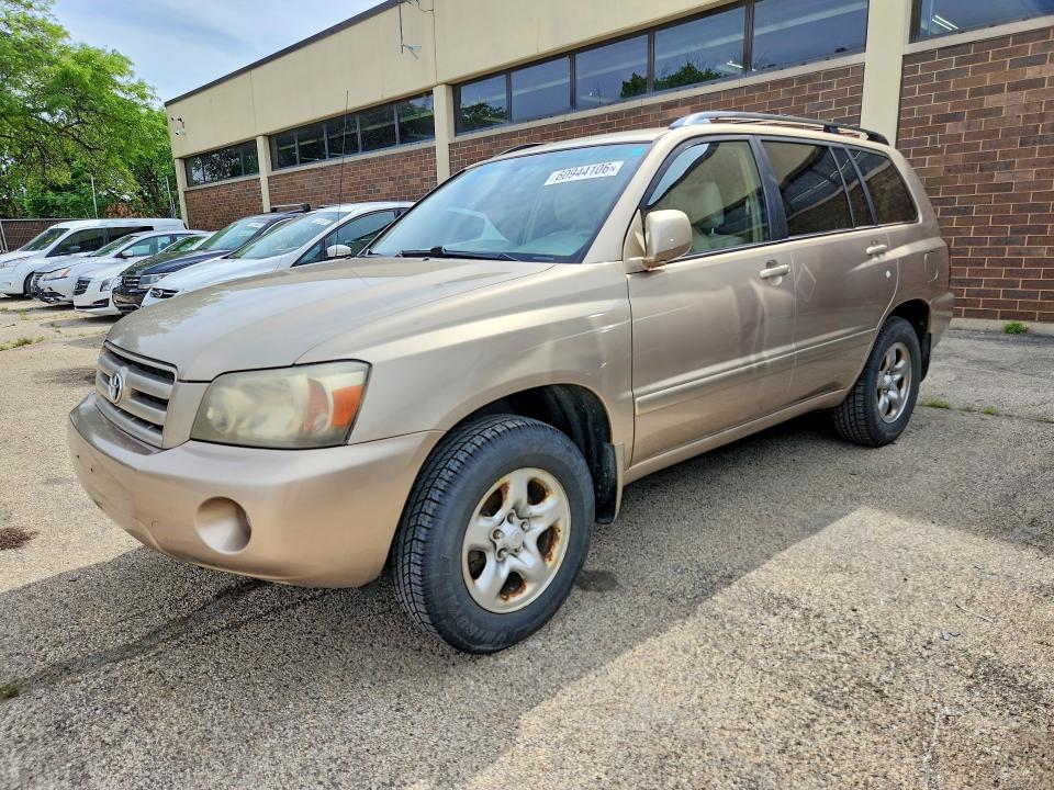 2004 Toyota Highlander VIN JTEDD21A440075004 COPART salvage auction — MECHANICAL, In - Certificate Of Title, sold $1,100 on 2026-07-27 (photo 1)