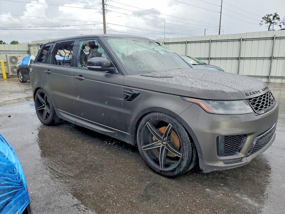 2018 Land rover Range rover sport VIN SALWR2RKXJA697004 COPART salvage auction — INTERIOR BURN, Fl - Cert Of Title Slvg Rebuildable, sold $5,600 on 2026-07-10 (photo 4)