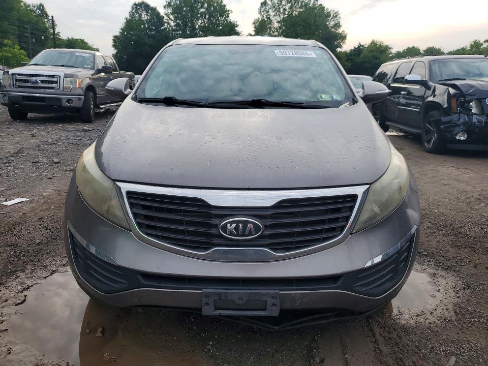 2011 Kia Sportage VIN KNDPB3A28B7012949 COPART salvage auction — NORMAL WEAR, Pa - Cert Of Title, sold $1,450 on 2026-07-28 (photo 5)
