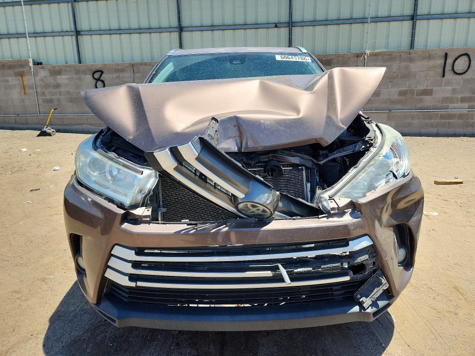 2019 Toyota Highlander VIN 5TDJZRFH5KS717926 COPART salvage auction — FRONT END, Nm - Certificate Of Title, sold $6,300 on 2026-07-23 (photo 5)