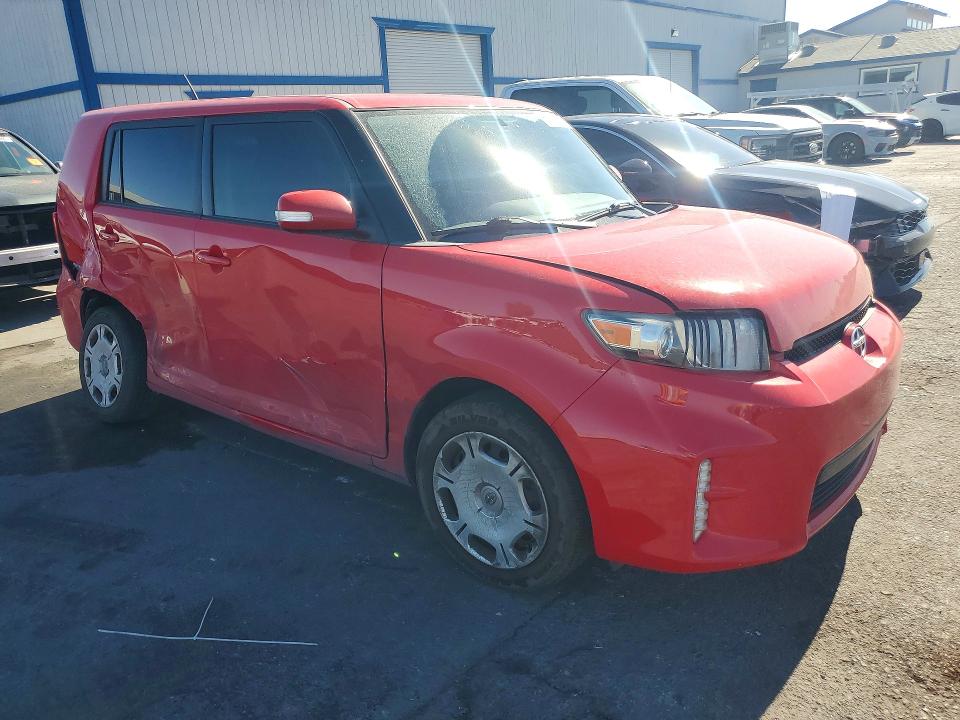 2014 Scion VIN JTLZE4FE6EJ063001 COPART salvage auction — SIDE, Nv - Salvage Title, sold $750 on 2026-07-27 (photo 4)