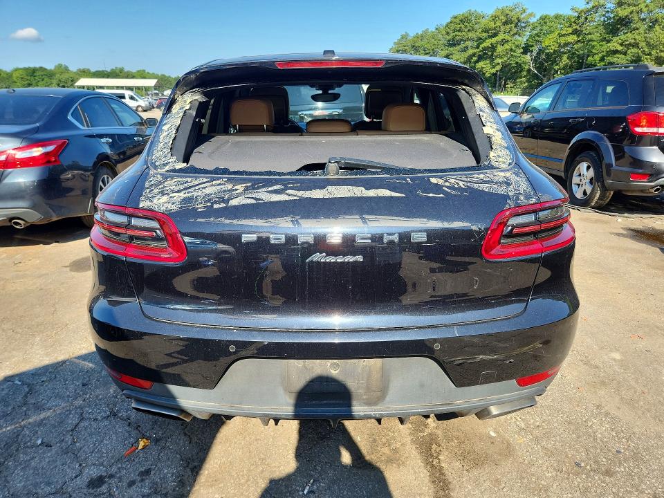 2017 Porsche Macan VIN WP1AA2A56HLB06842 COPART salvage auction — REAR END, Ga - Certificate Of Title, sold $5,400 on 2026-07-17 (photo 6)