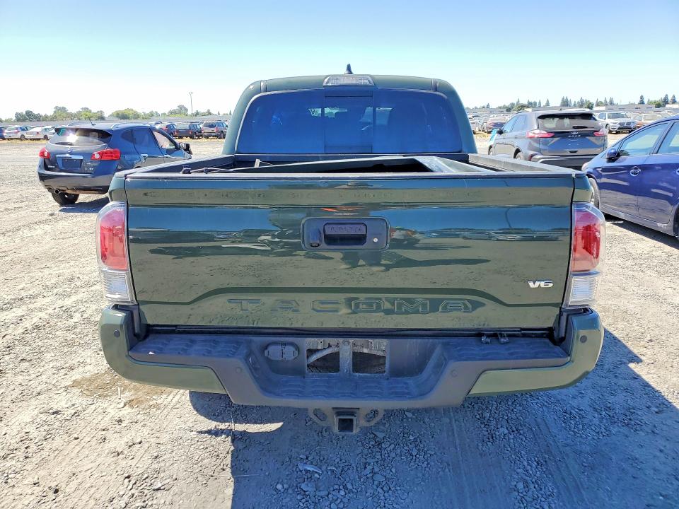 2022 Toyota Tacoma VIN 3TMCZ5AN9NM456352 COPART salvage auction — FRONT END, Ca - Salvage Certificate, sold $7,700 on 2026-07-30 (photo 6)